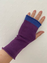 Load image into Gallery viewer, Purple Cotton Fingerless Gloves