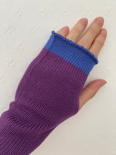 Load image into Gallery viewer, Purple Cotton Fingerless Gloves