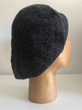 Load image into Gallery viewer, Charcoal Grey Scottish-style Highlander Tam in Pure Alpaca