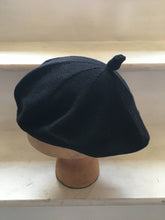 Load image into Gallery viewer, Black Cotton French Style Beret