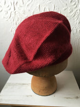 Load image into Gallery viewer, Maroon Alpaca Knit Beret Tam