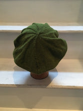 Load image into Gallery viewer, Grass Green Knitted Alpaca Tam Beret