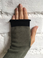 Load image into Gallery viewer, Khaki Olive Cotton Fingerless Gloves with Black Trim