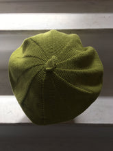 Load image into Gallery viewer, Lime Green Knitted Cotton French-Style Beret