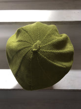 Load image into Gallery viewer, Lime Green Knitted Cotton French-Style Beret