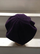 Load image into Gallery viewer, Purple Alpaca Knitted Tam Style Beret