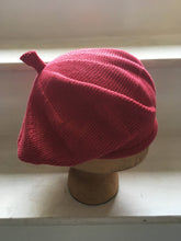 Load image into Gallery viewer, Raspberry Red Cotton Knitted French Style Beret