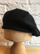 Load image into Gallery viewer, Black Alpaca Knitted Beret