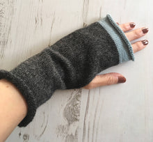 Load image into Gallery viewer, Charcoal Grey Fingerless Gloves