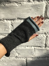 Load image into Gallery viewer, Charcoal Grey Fingerless Gloves