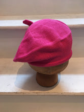 Load image into Gallery viewer, Pink Cotton Knitted Beret for Women