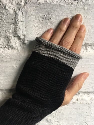 Black Cotton Fingerless Knitted Gloves with Grey Trim at Fingers
