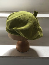 Load image into Gallery viewer, Lime Green Knitted Cotton French-Style Beret